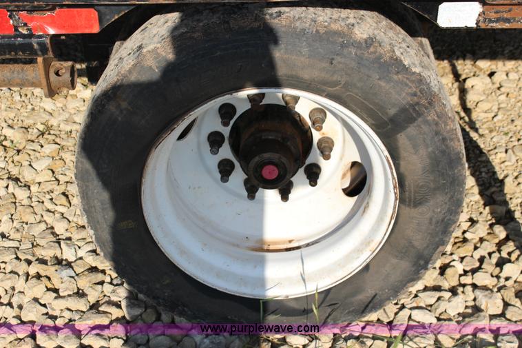 image for item F7838 2014 Maurer drop deck trailer