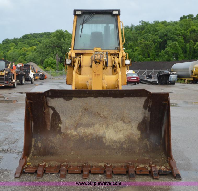 image for item G3602 1995 Caterpillar 963B track loader