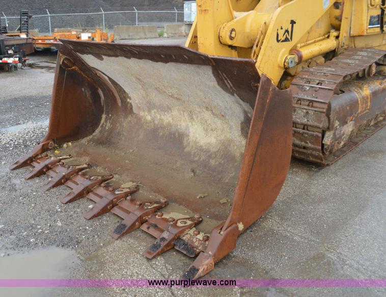 image for item G3602 1995 Caterpillar 963B track loader