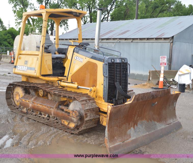 image for item G3603 2000 John Deere 450H LT dozer
