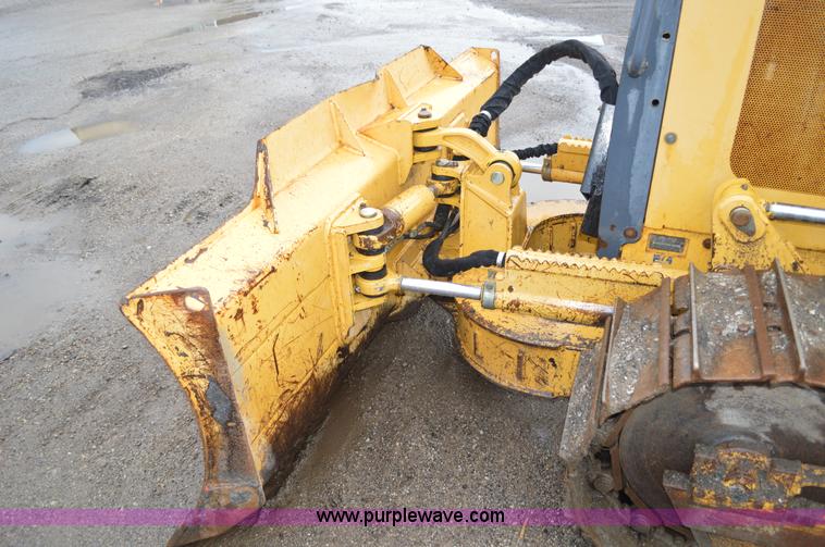 image for item G3603 2000 John Deere 450H LT dozer
