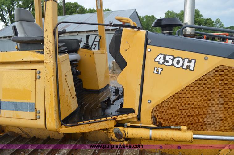 image for item G3603 2000 John Deere 450H LT dozer