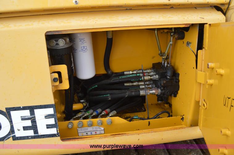 image for item G3603 2000 John Deere 450H LT dozer