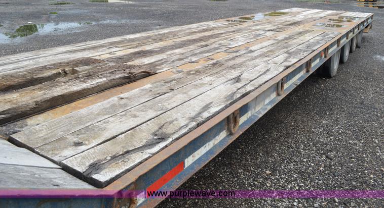 image for item G3605 1996 Etnyre SR35TL3-T1 equipment trailer