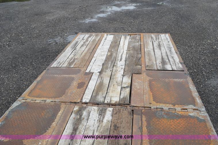 image for item G3605 1996 Etnyre SR35TL3-T1 equipment trailer