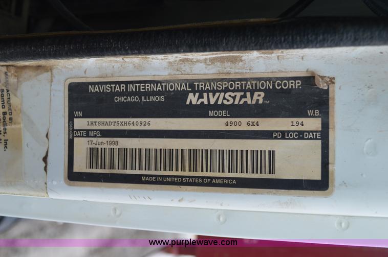 image for item G3606 1999 International 4900 dump truck