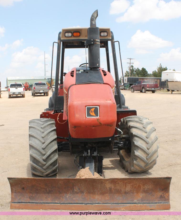 image for item H1501 2011 Ditch Witch RT95 trencher