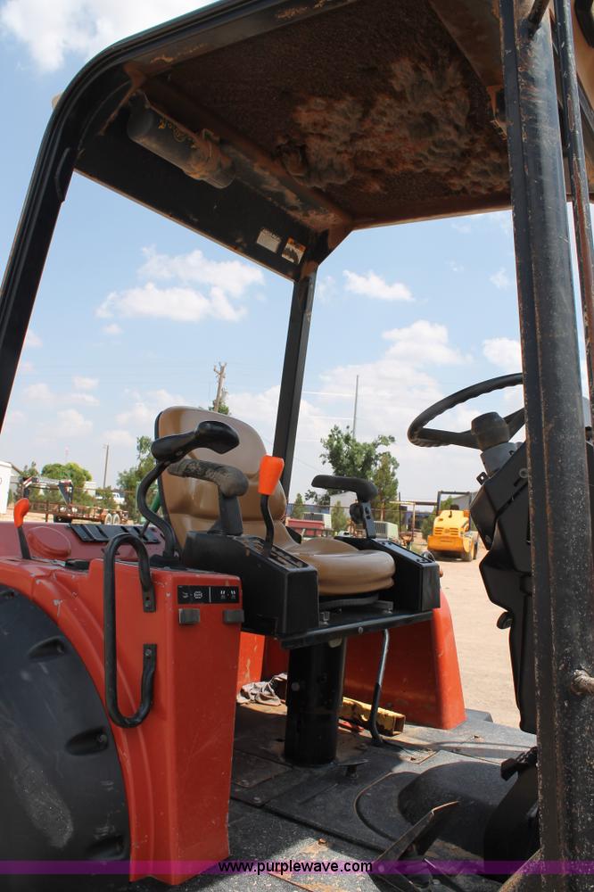 image for item H1501 2011 Ditch Witch RT95 trencher