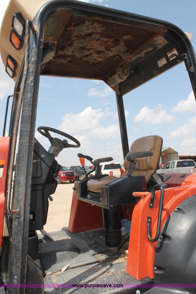 image for item H1501 2011 Ditch Witch RT95 trencher
