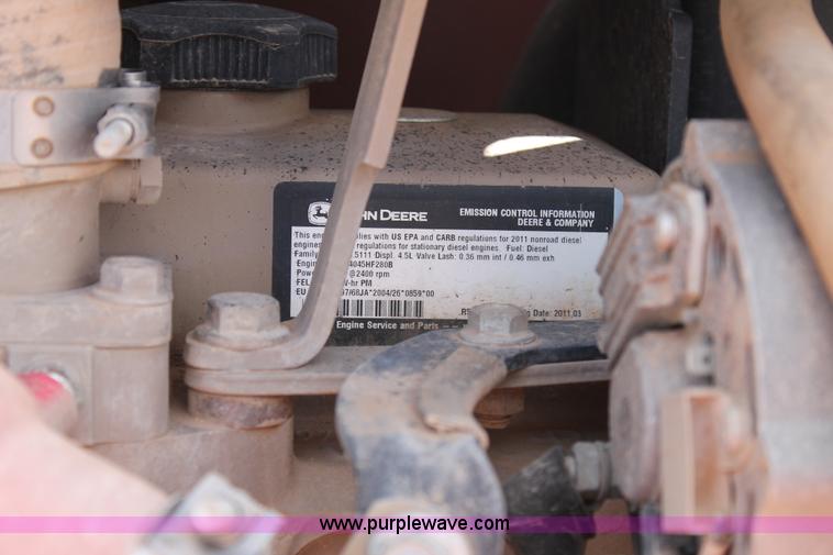 image for item H1501 2011 Ditch Witch RT95 trencher