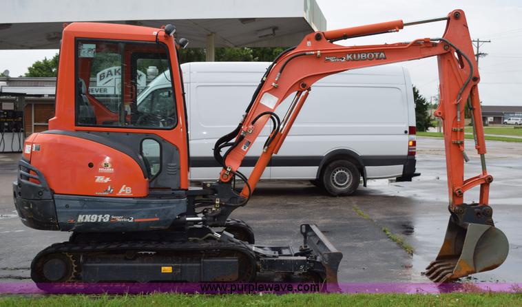 image for item H5056 2008 Kubota KX91-3 compact excavator