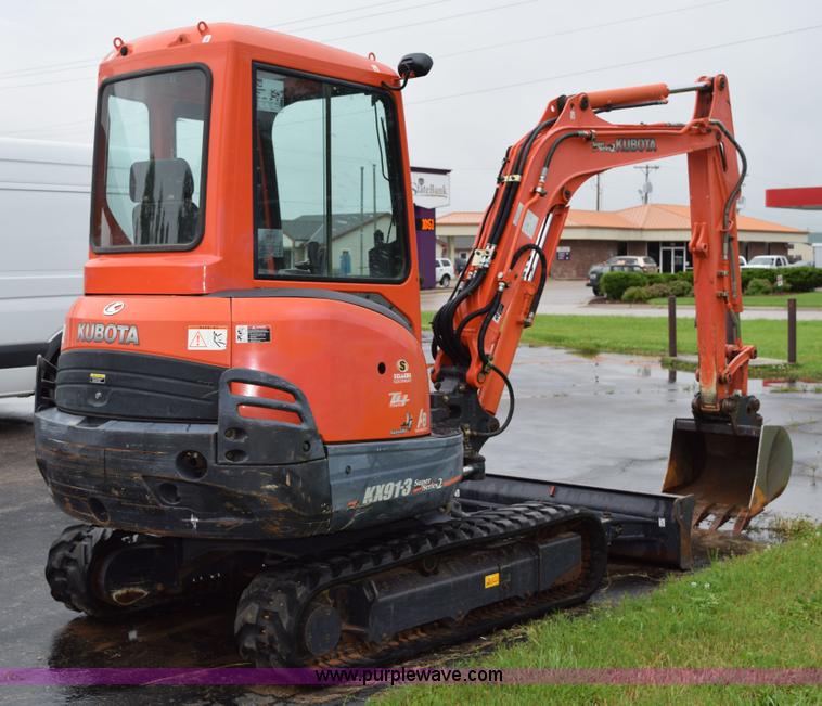 image for item H5056 2008 Kubota KX91-3 compact excavator