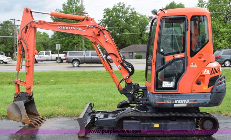 image for item H5056 2008 Kubota KX91-3 compact excavator