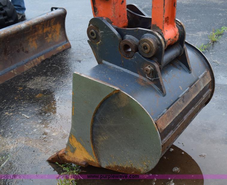 image for item H5056 2008 Kubota KX91-3 compact excavator