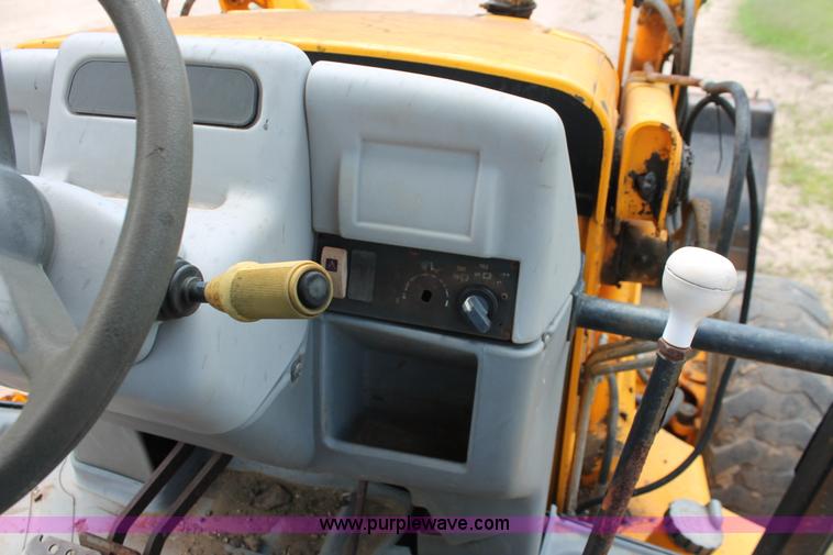 image for item H5799 1998 JCB 214 Series III backhoe