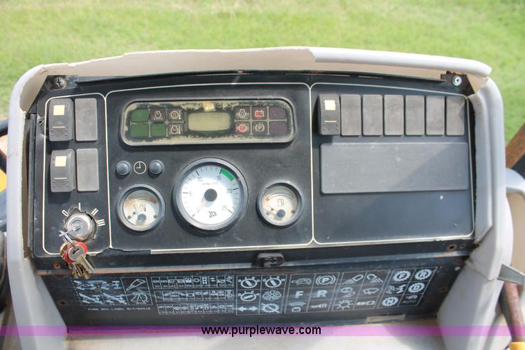 image for item H5799 1998 JCB 214 Series III backhoe