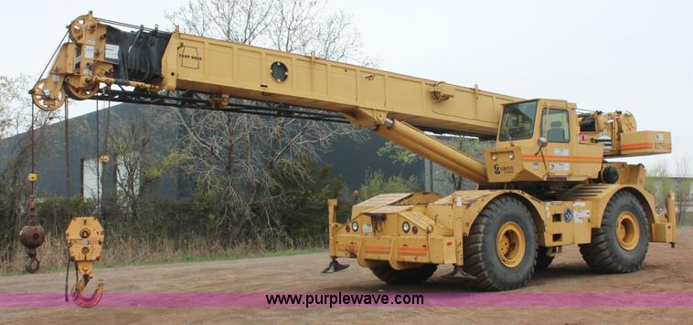 image for item H5841 1997 Grove RT750 rough terrain crane