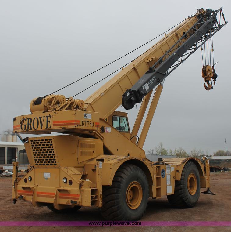 image for item H5841 1997 Grove RT750 rough terrain crane