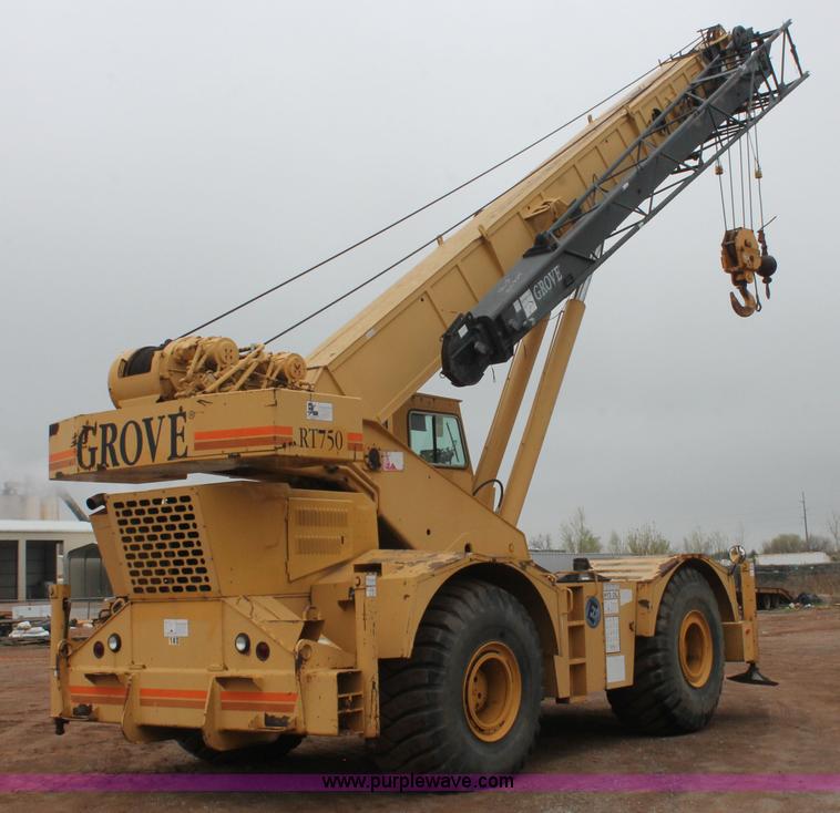 image for item H5841 1997 Grove RT750 rough terrain crane