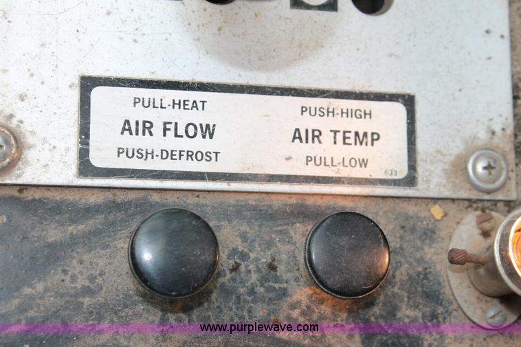 image for item H5841 1997 Grove RT750 rough terrain crane