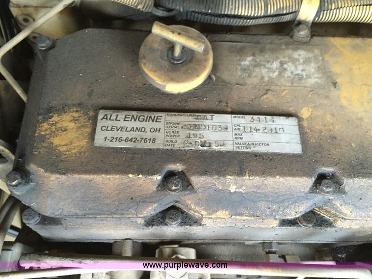 image for item H5841 1997 Grove RT750 rough terrain crane