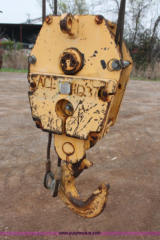 image for item H5841 1997 Grove RT750 rough terrain crane