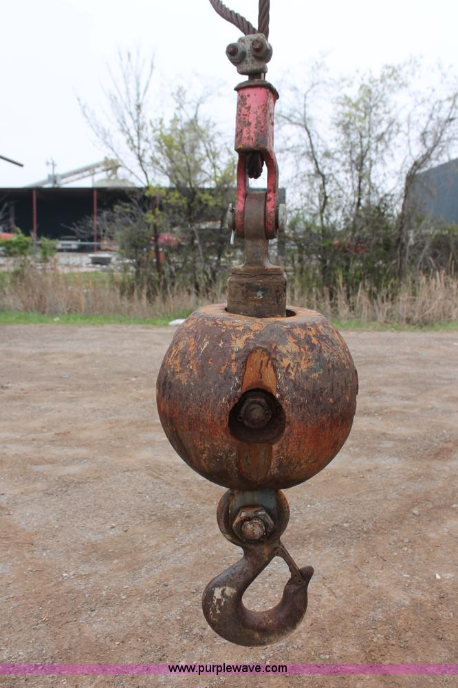 image for item H5841 1997 Grove RT750 rough terrain crane