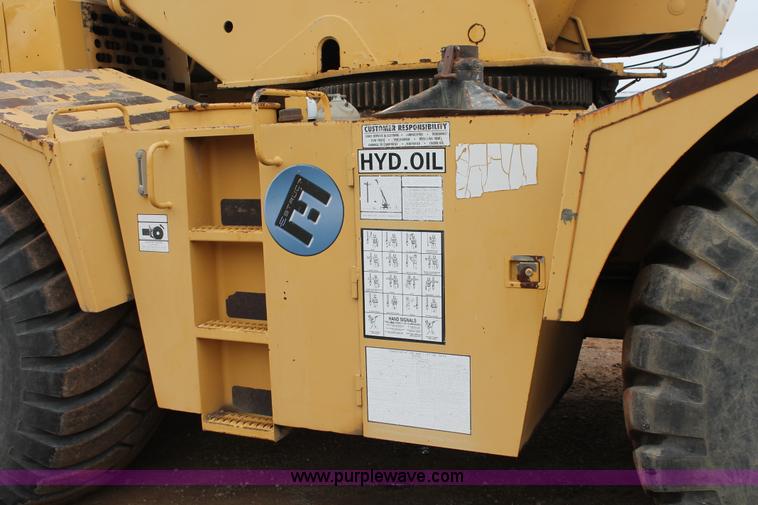 image for item H5841 1997 Grove RT750 rough terrain crane