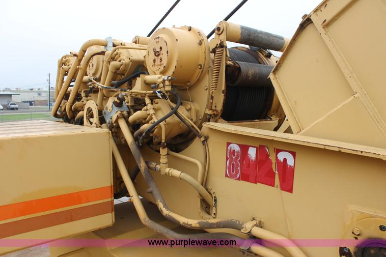 image for item H5841 1997 Grove RT750 rough terrain crane