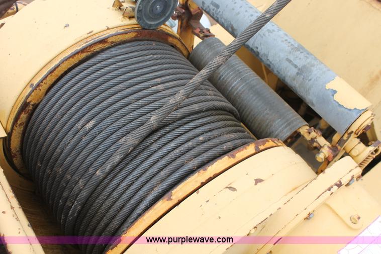 image for item H5841 1997 Grove RT750 rough terrain crane