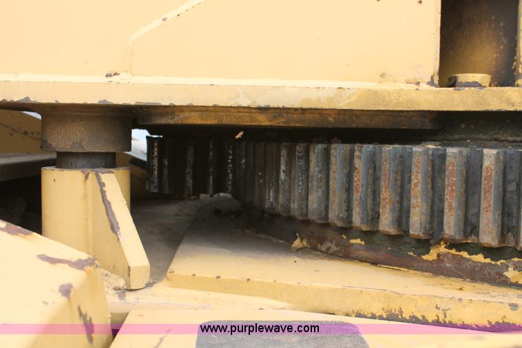 image for item H5841 1997 Grove RT750 rough terrain crane