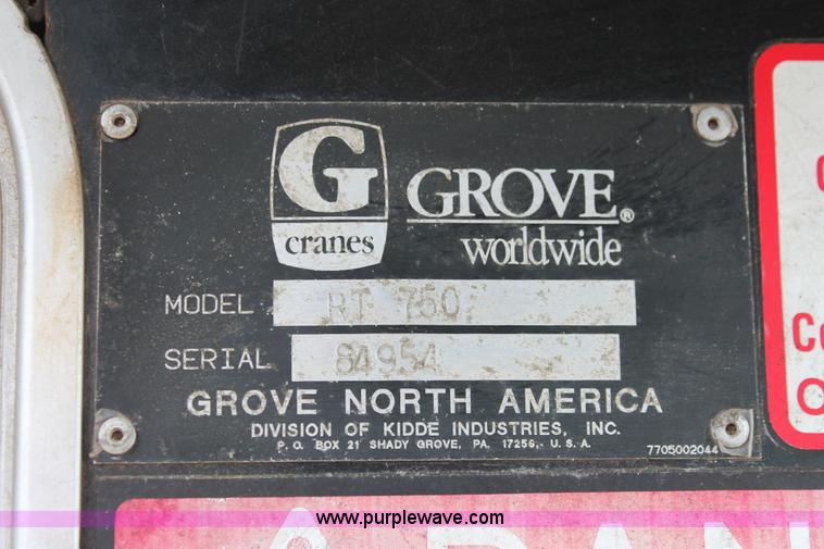 image for item H5841 1997 Grove RT750 rough terrain crane