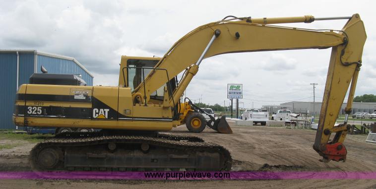 image for item H8534 1994 Caterpillar 325L excavator