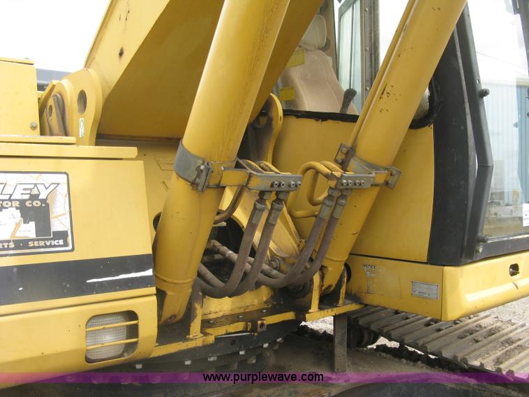 image for item H8534 1994 Caterpillar 325L excavator