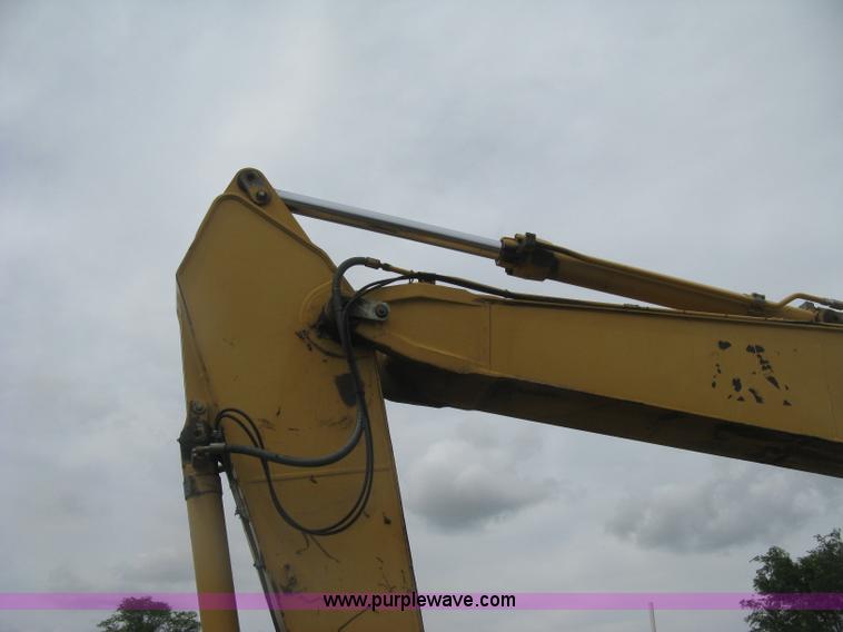 image for item H8534 1994 Caterpillar 325L excavator