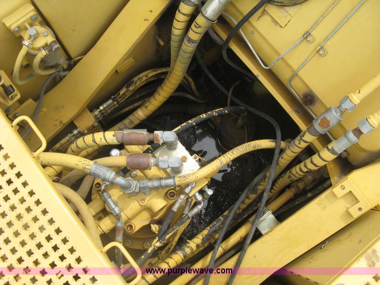 image for item H8534 1994 Caterpillar 325L excavator