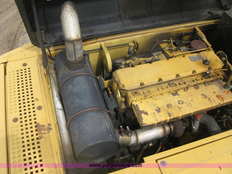 image for item H8534 1994 Caterpillar 325L excavator