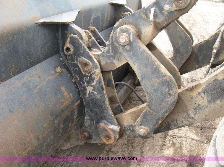 image for item H8535 Michigan L90 wheel loader