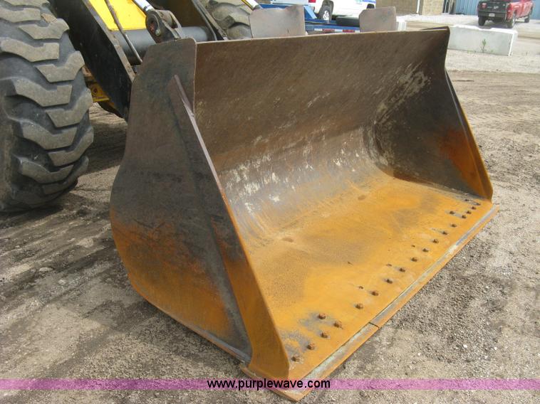 image for item H8535 Michigan L90 wheel loader