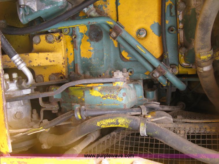 image for item H8535 Michigan L90 wheel loader