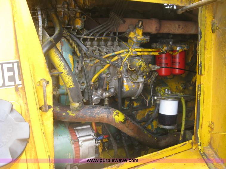 image for item H8535 Michigan L90 wheel loader