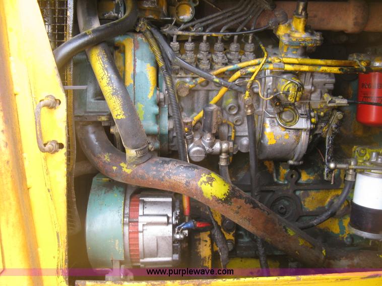 image for item H8535 Michigan L90 wheel loader