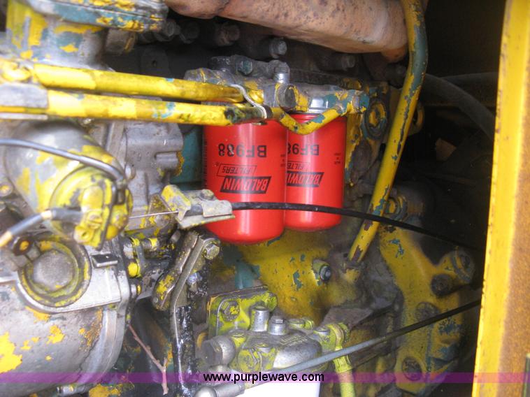 image for item H8535 Michigan L90 wheel loader