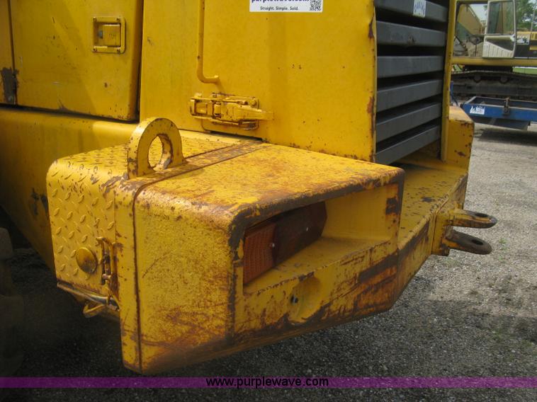 image for item H8535 Michigan L90 wheel loader