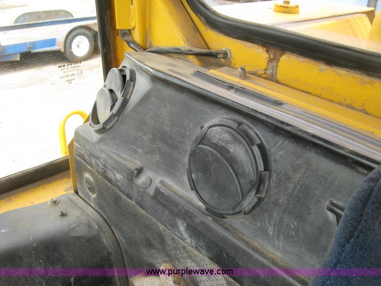 image for item H8535 Michigan L90 wheel loader