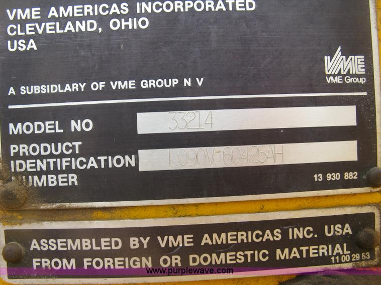 image for item H8535 Michigan L90 wheel loader