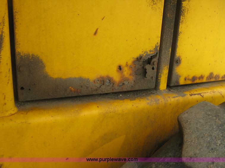 image for item H8535 Michigan L90 wheel loader