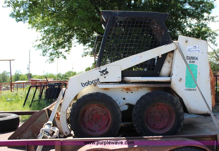 image for item I1662 1979 Bobcat 630 skid steer