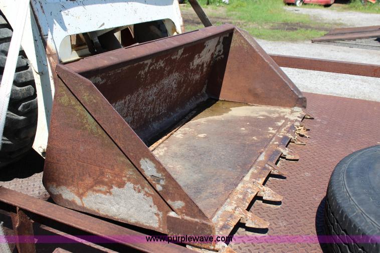 image for item I1662 1979 Bobcat 630 skid steer