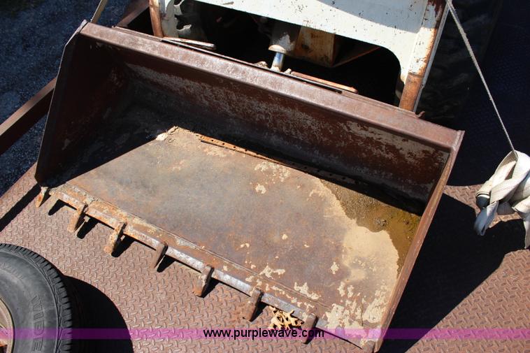 image for item I1662 1979 Bobcat 630 skid steer